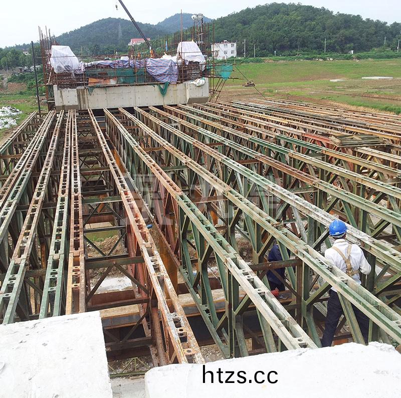 現(xian)澆(jiao)樑(liang)鋼(gang)支撐(cheng)