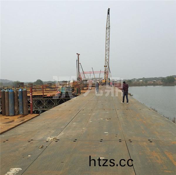 上(shang)承式6米(mi)寬(kuan)鋼便橋(qiao)